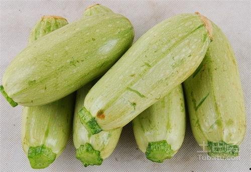 吃瓜能喝酒吗,夏日消暑新风尚